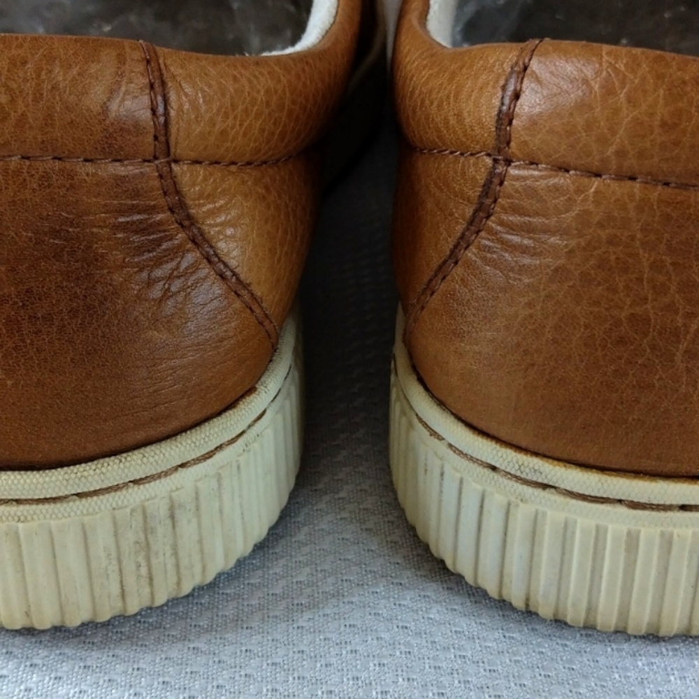 Born Paloma Leather 8M Woman Casual Sneakers Side Zipper - Picture 8 of 12